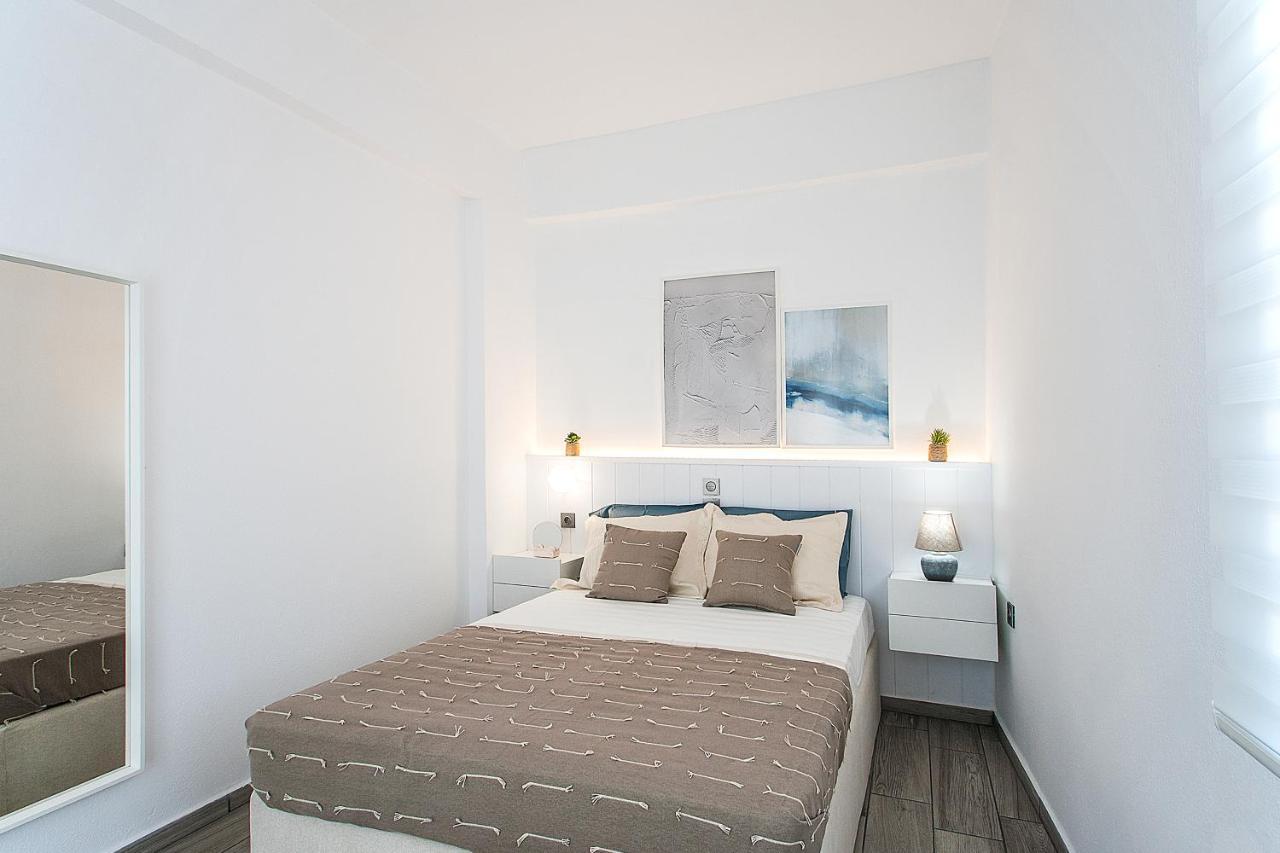 Capolavoro, Boutique Apartment With Unique Rooftop Skiathos Exterior foto