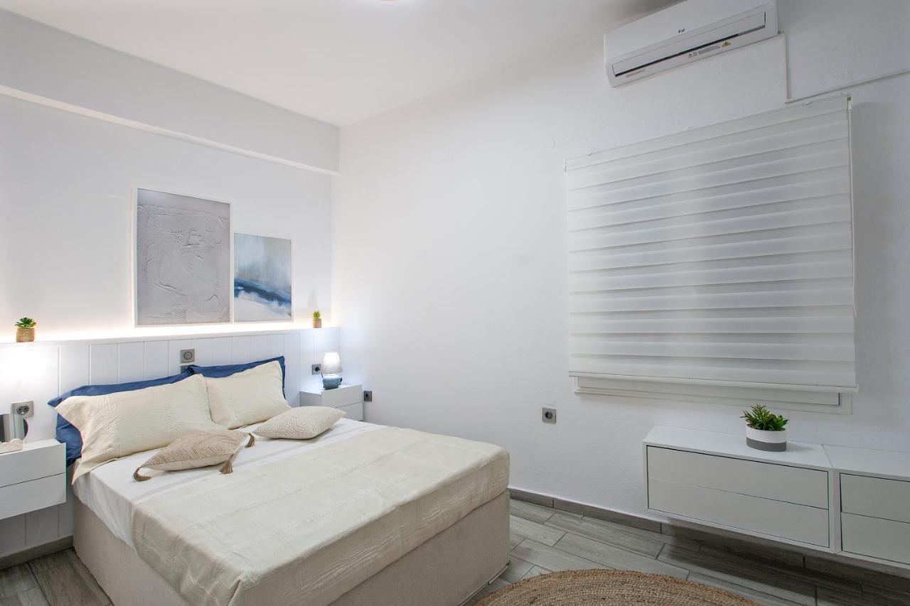Capolavoro, Boutique Apartment With Unique Rooftop Skiathos Exterior foto