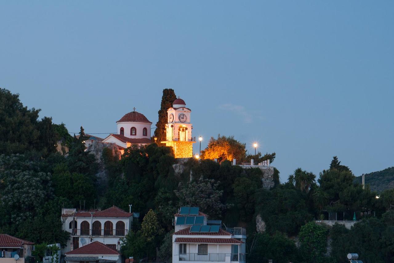 Capolavoro, Boutique Apartment With Unique Rooftop Skiathos Exterior foto
