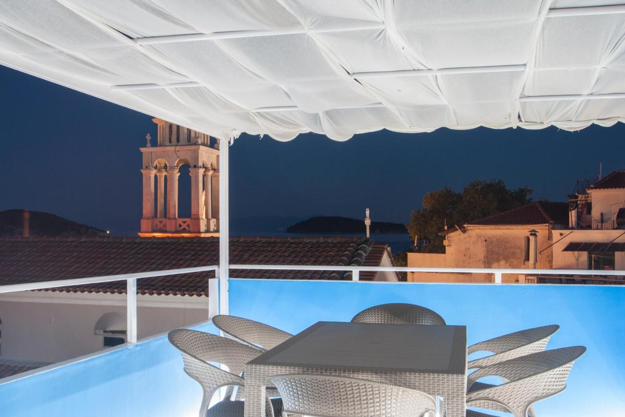 Capolavoro, Boutique Apartment With Unique Rooftop Skiathos Exterior foto
